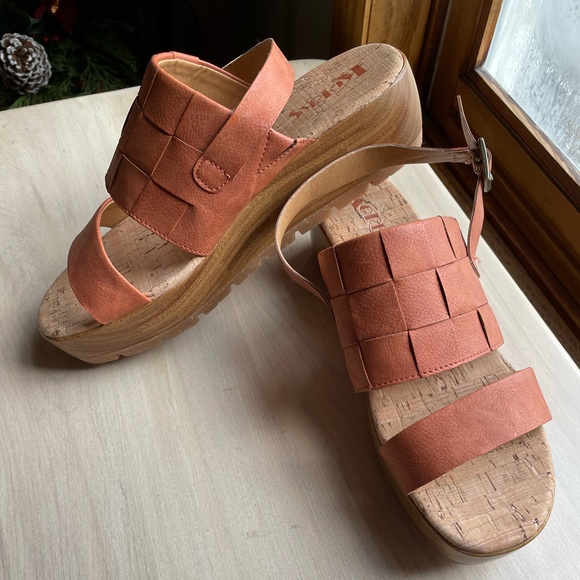 KORKS Womens Size 9 Fraya Sandals Wedge Heel Slingback Faux Leather Burnt Orange - Picture 6 of 11